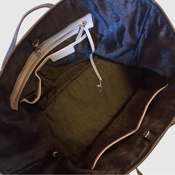 Michael Kors Jet Set Travel Tote Bag - Picture 6 of 6